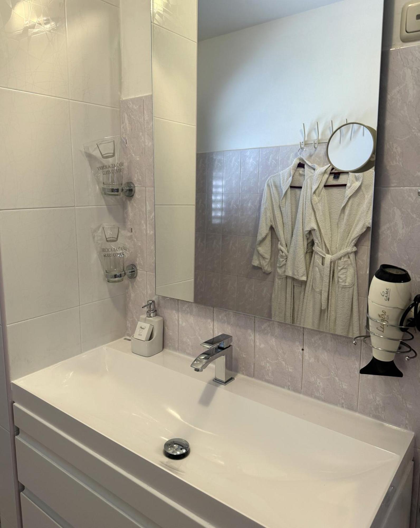 Apartments Ragusa Rovinj Ngoại thất bức ảnh